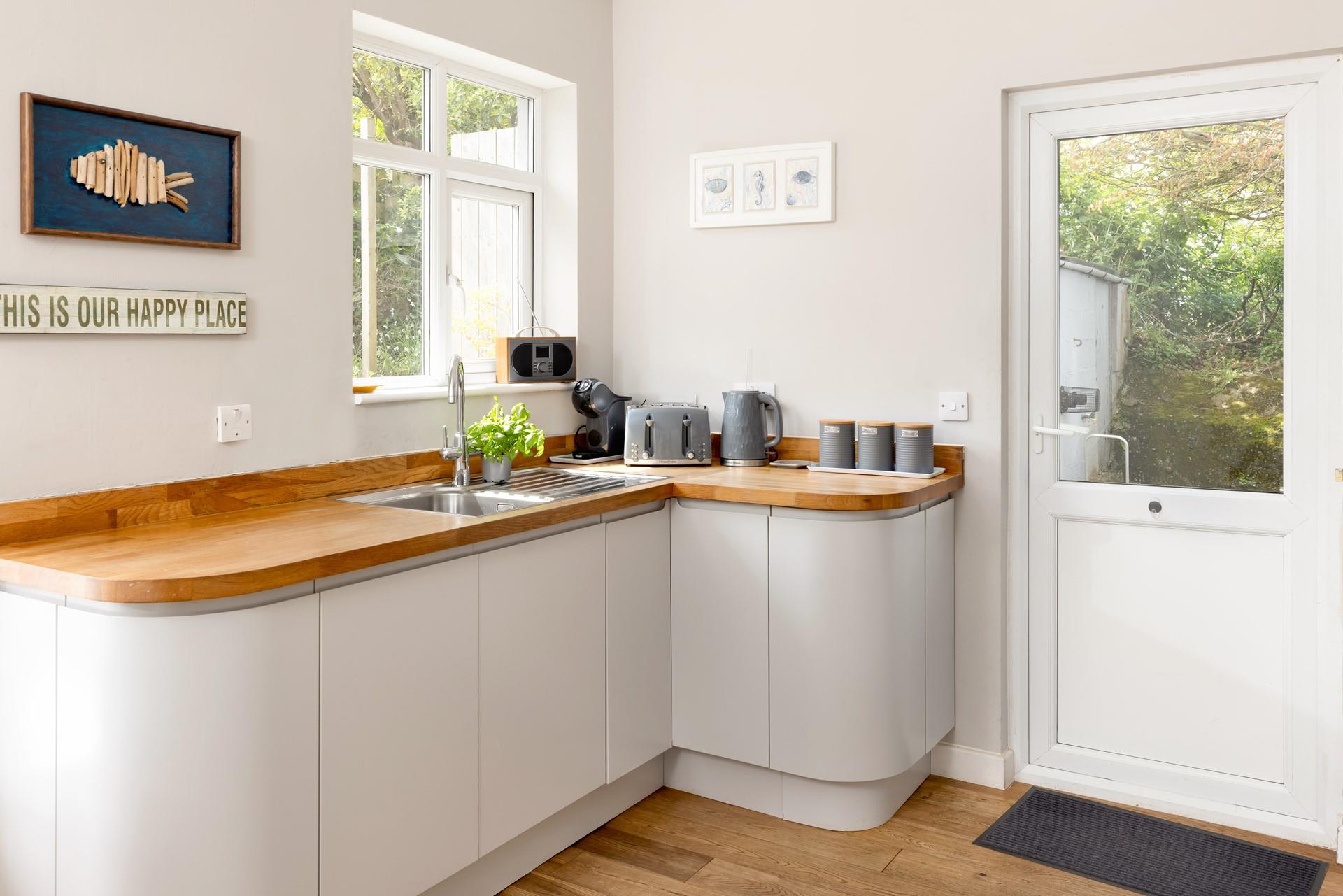 With ample counter space, cooking is a breeze. 