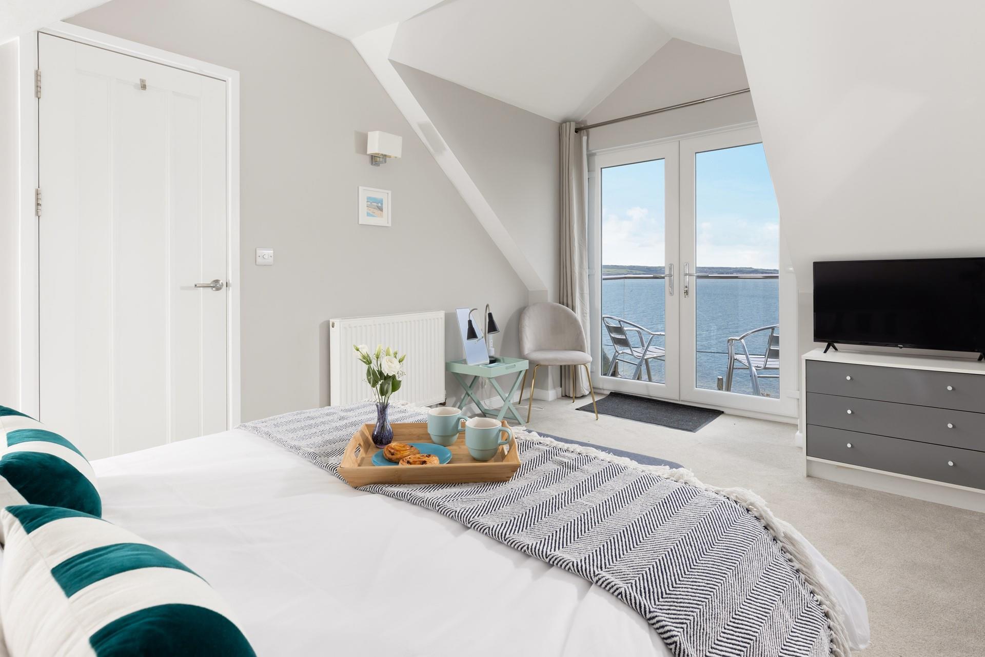 Snuggle in and enjoy breakfast in bed before you start a day of exploring. 