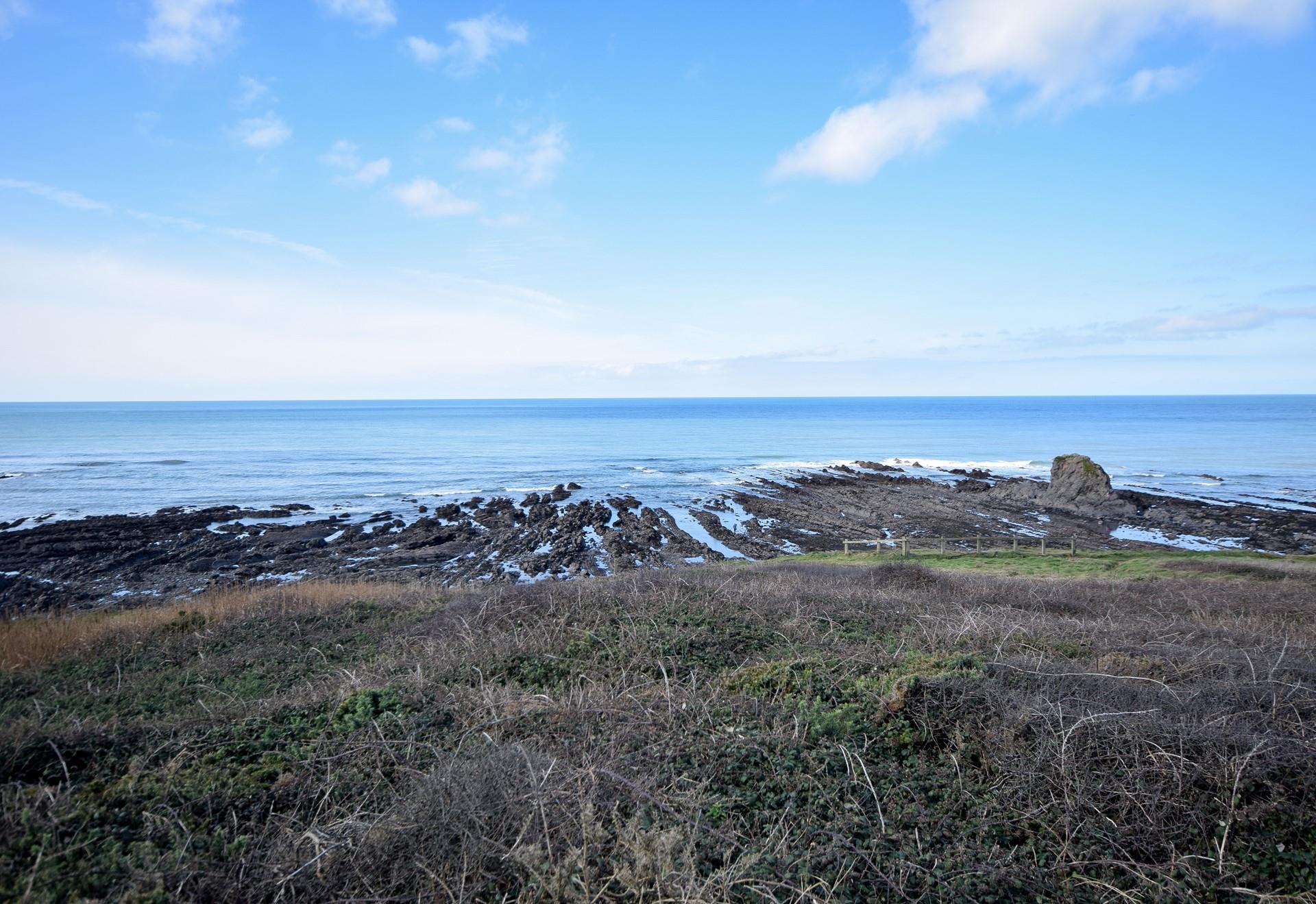 One of the most picturesque beaches in Cornwall, Widemouth Bay offers stunning views as you walk the coastal path.