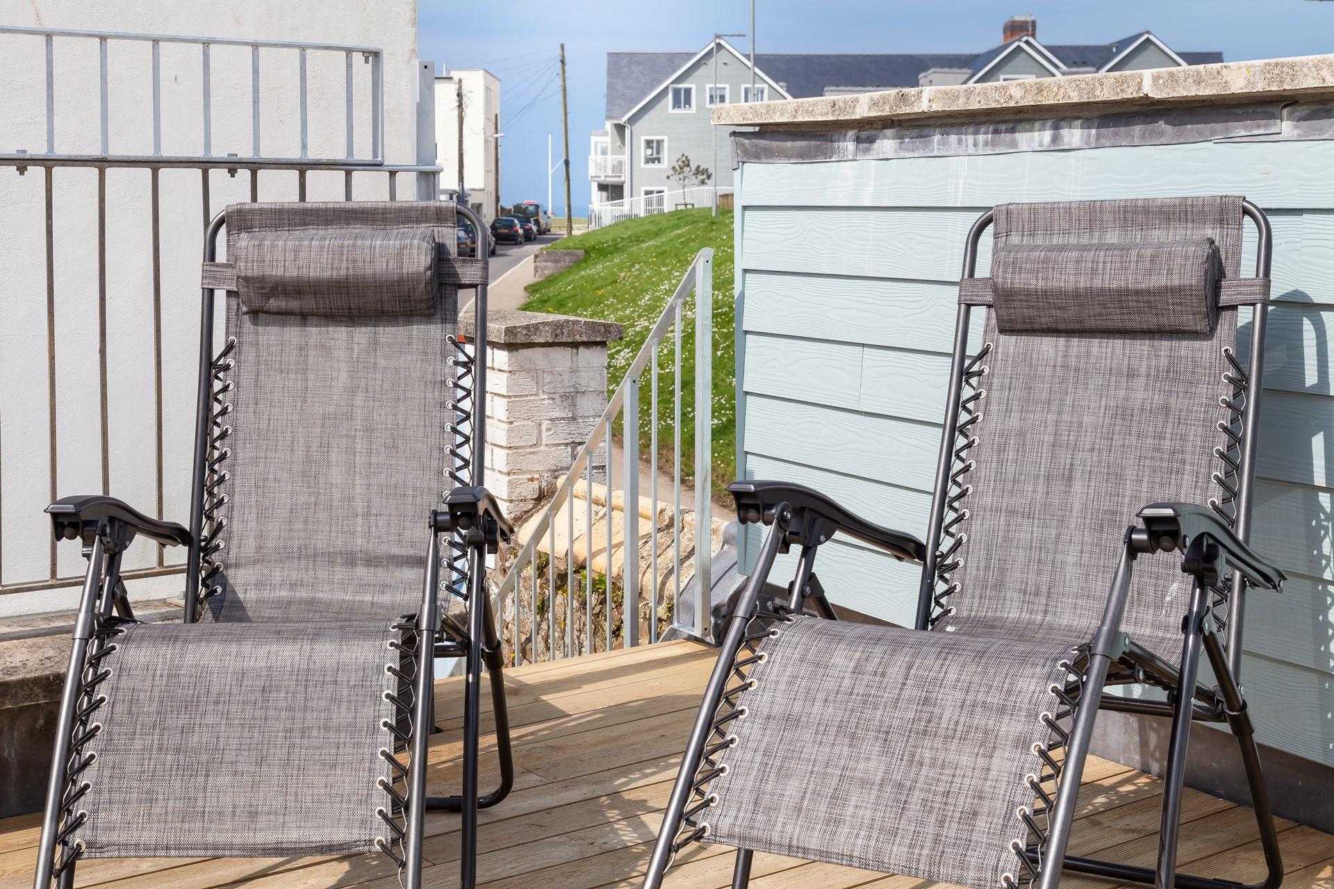 The upper-level decking area is perfect for sunbathing, chilling and making the most of those warm summer nights.