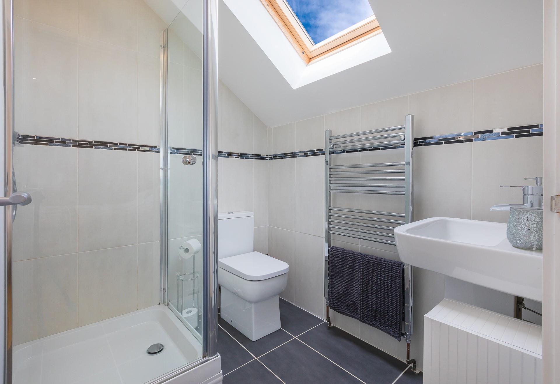 Wash off your sandy toes in the shower and then go and sit in the garden for an evening barbeque.