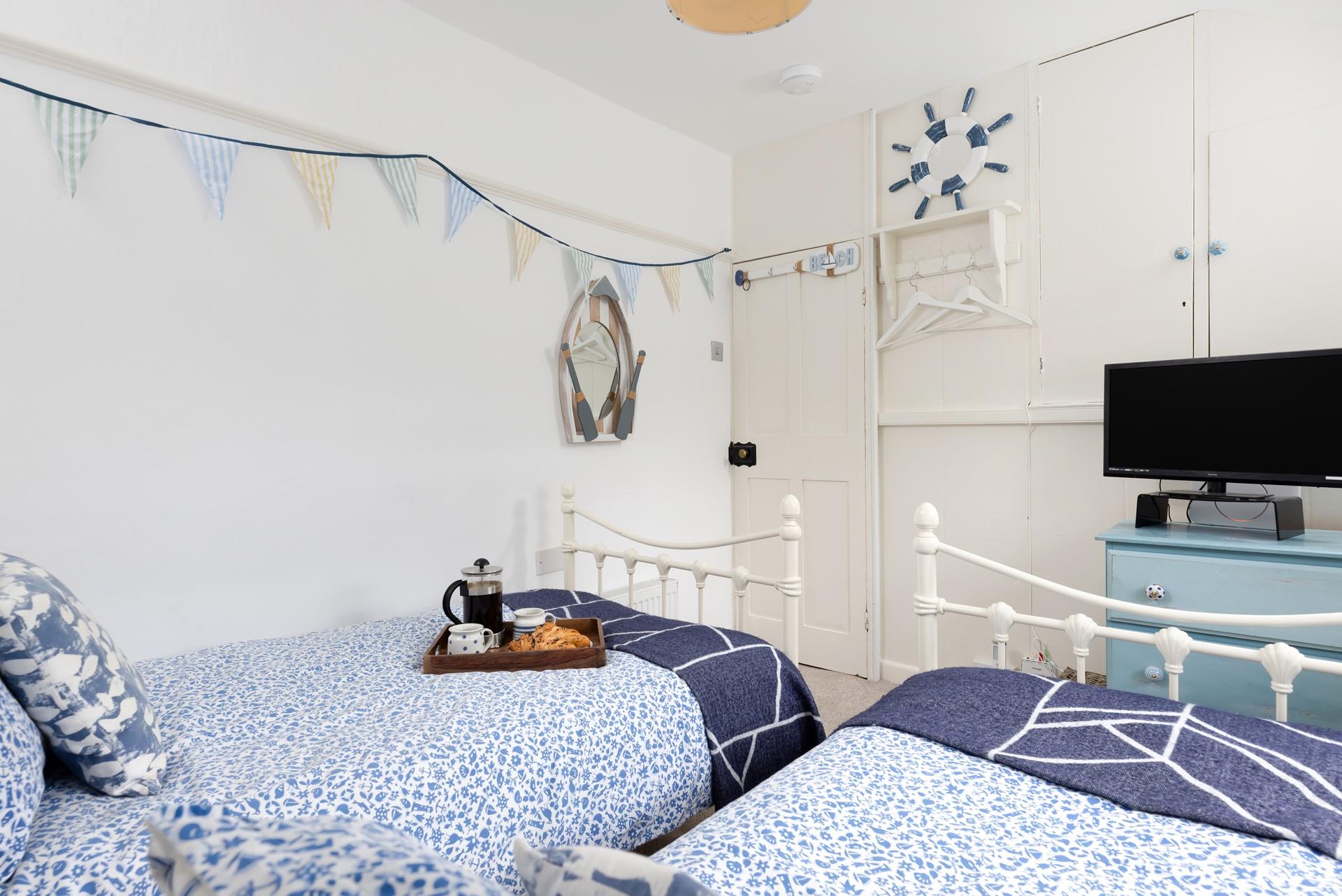 With handy storage and a TV the kids will love this home-from-home!