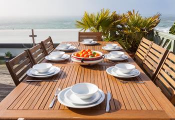 Imagine starting your day with breakfast on the terrace, listening to the waves and breathing in the fresh sea air!