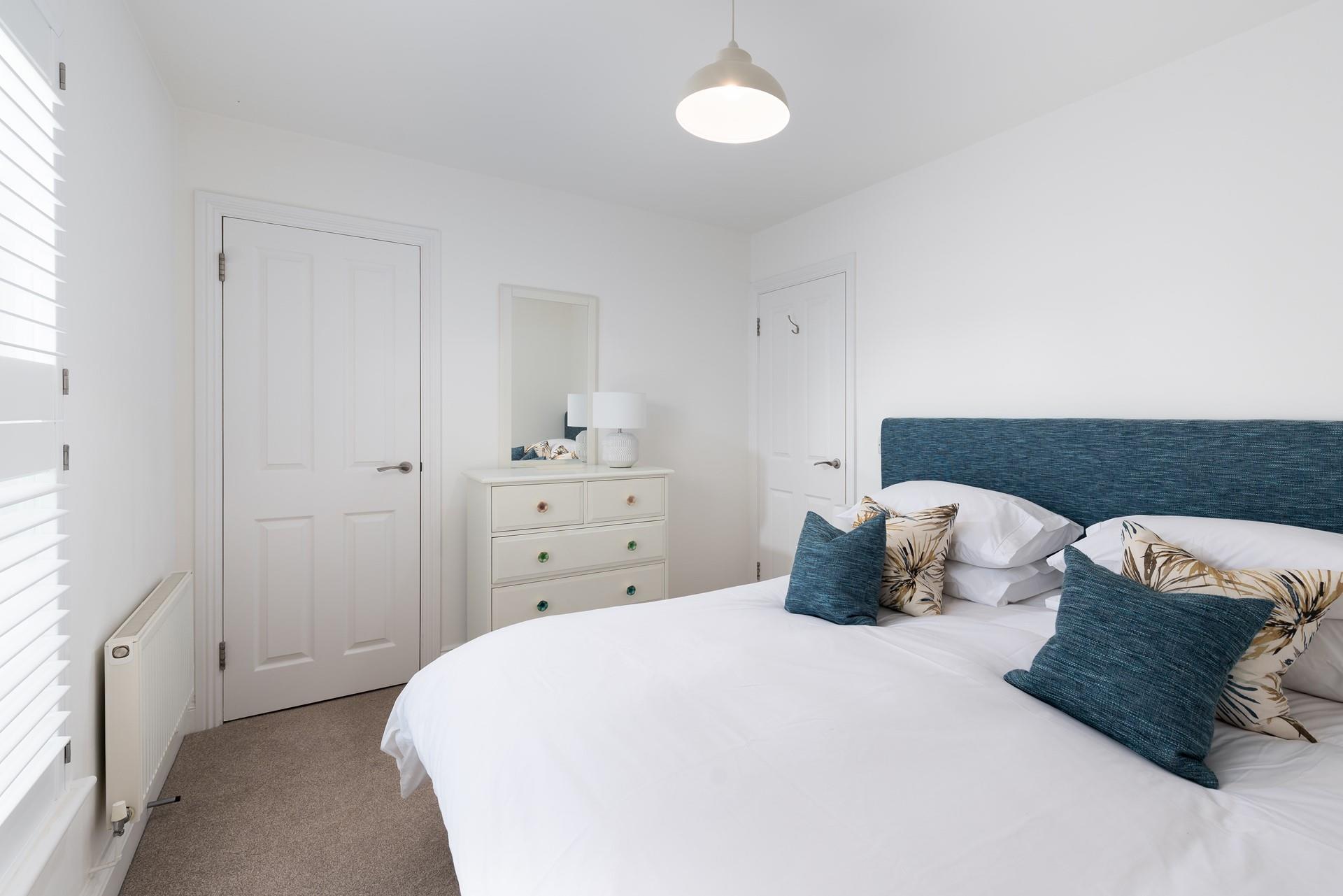 Zip and link beds in bedroom 1 can be made as a super king or twin. 