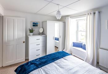 The double bedroom will provide you with a cosy night's sleep.