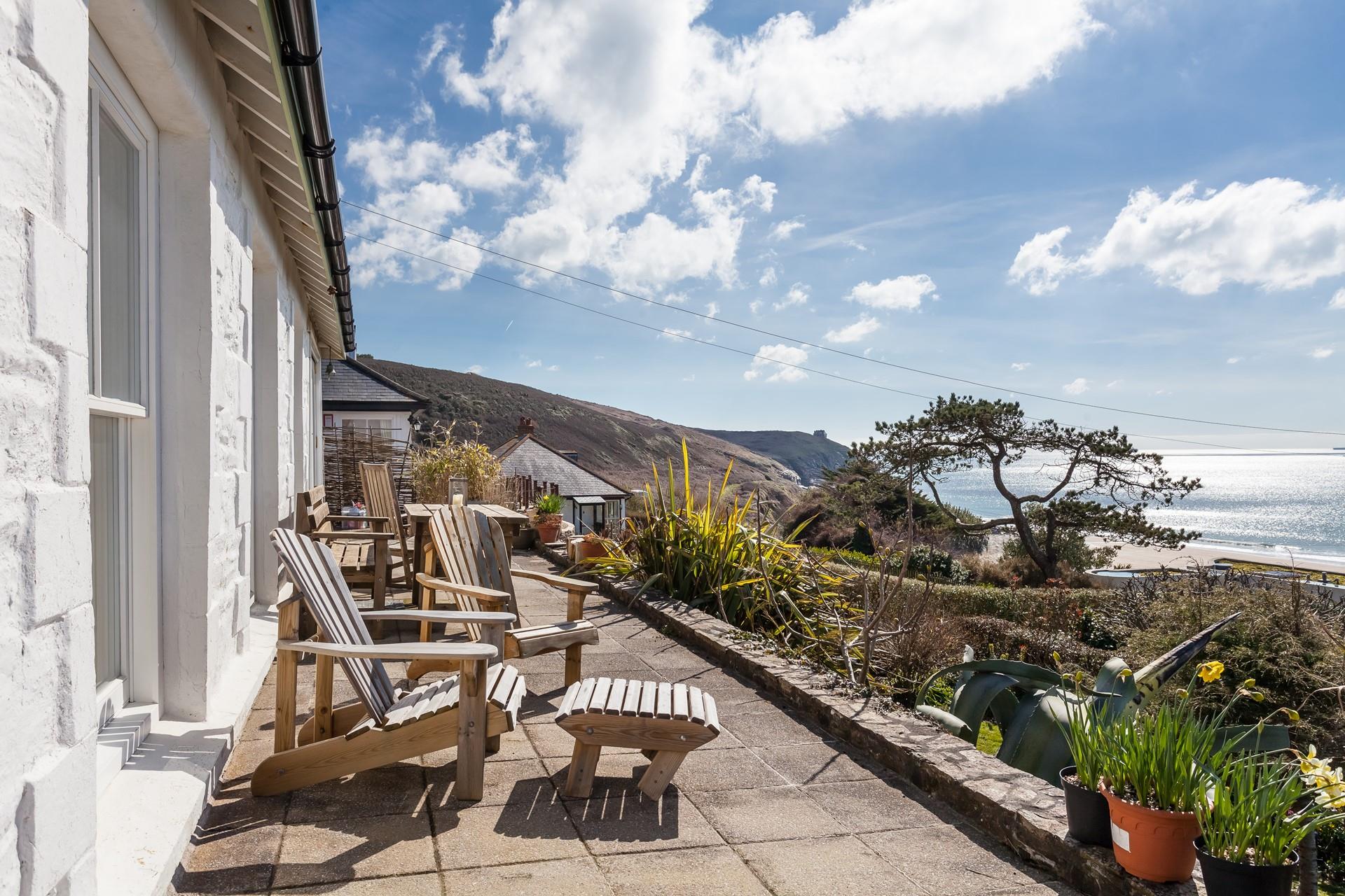 Spend warm evenings dining al fresco with the sea stretching out in front of you.