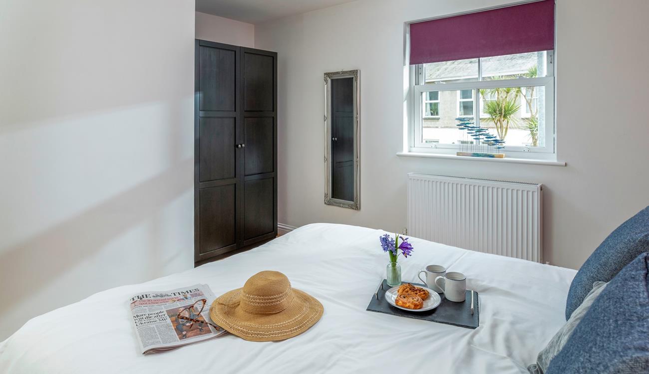 Spend slow mornings in bed with freshly baked pastries from nearby St Ives Bakery.