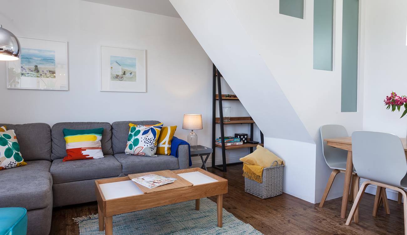 Return from wandering the cobbled streets in St Ives to snuggle up on the sofa.