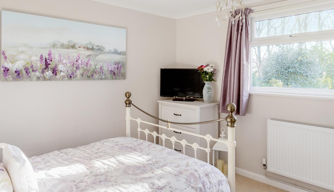 Snuggle up in the evening with a good film on the TV.