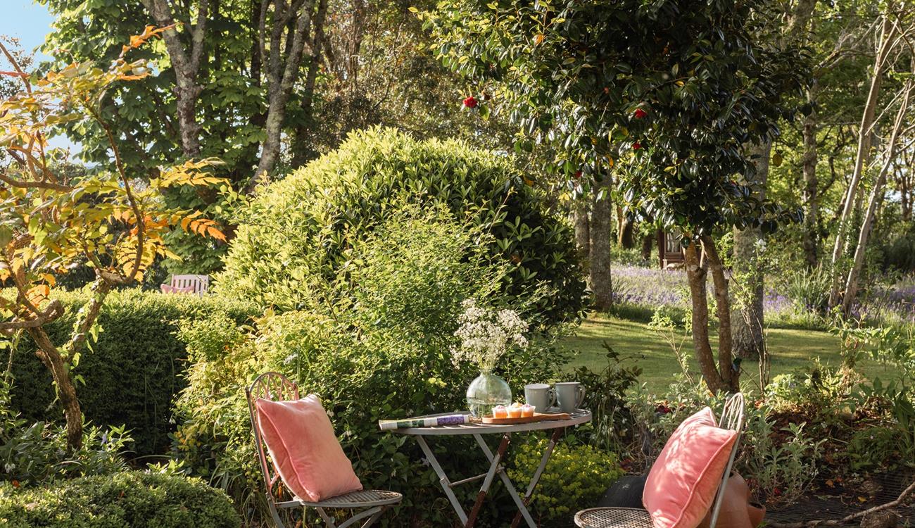 Throw down a blanket, lay back and give yourself a break in blissful seclusion.