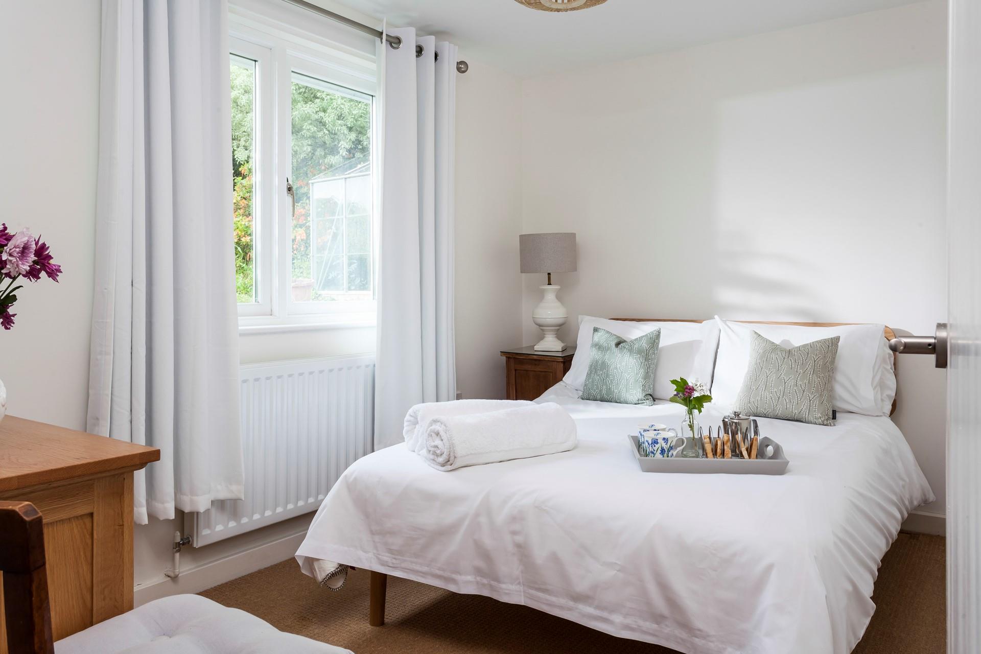 Enjoy a lazy breakfast in the double bed. 