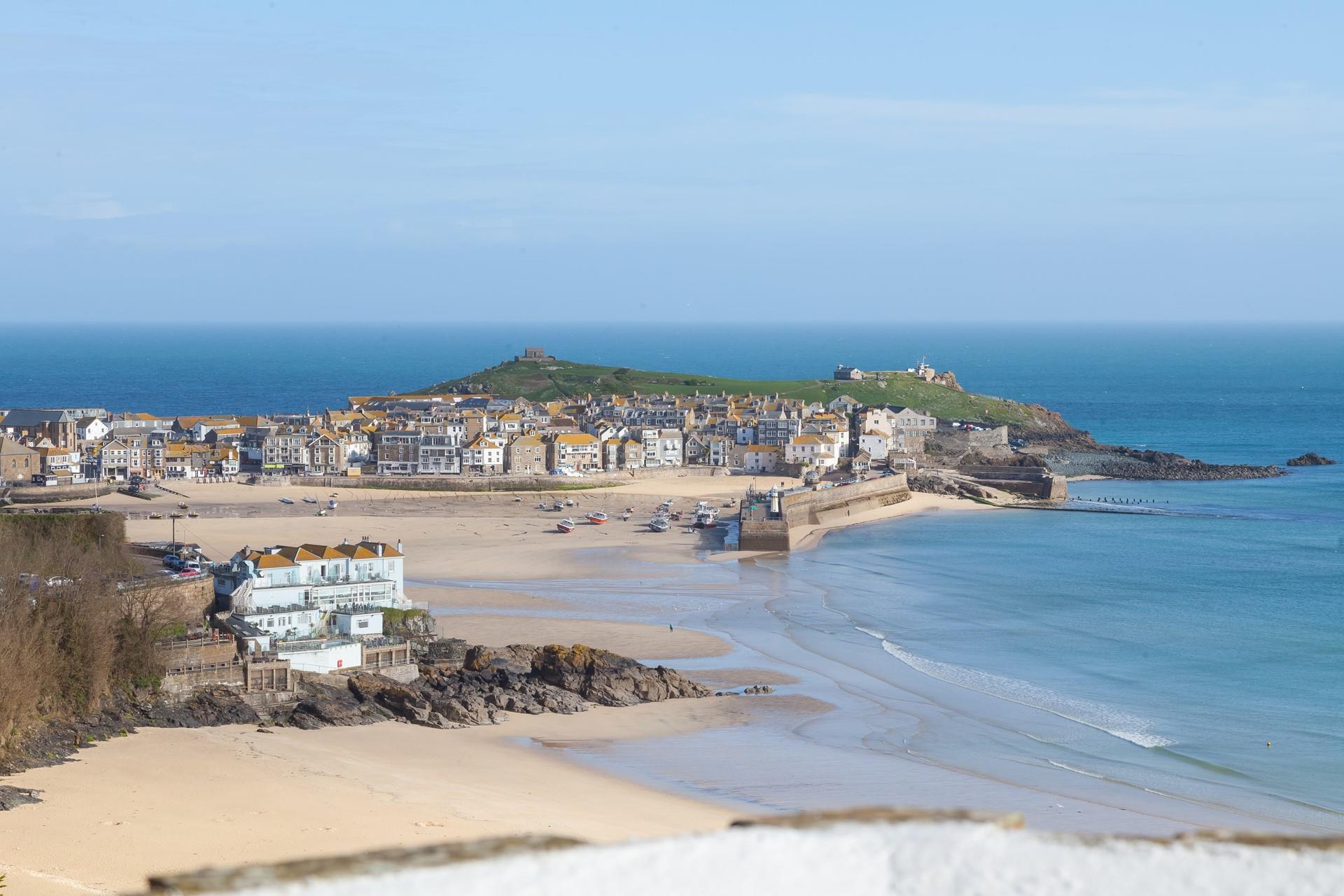 Porthminster Beach is just steps away from the apartment for memorable days out in the sand.