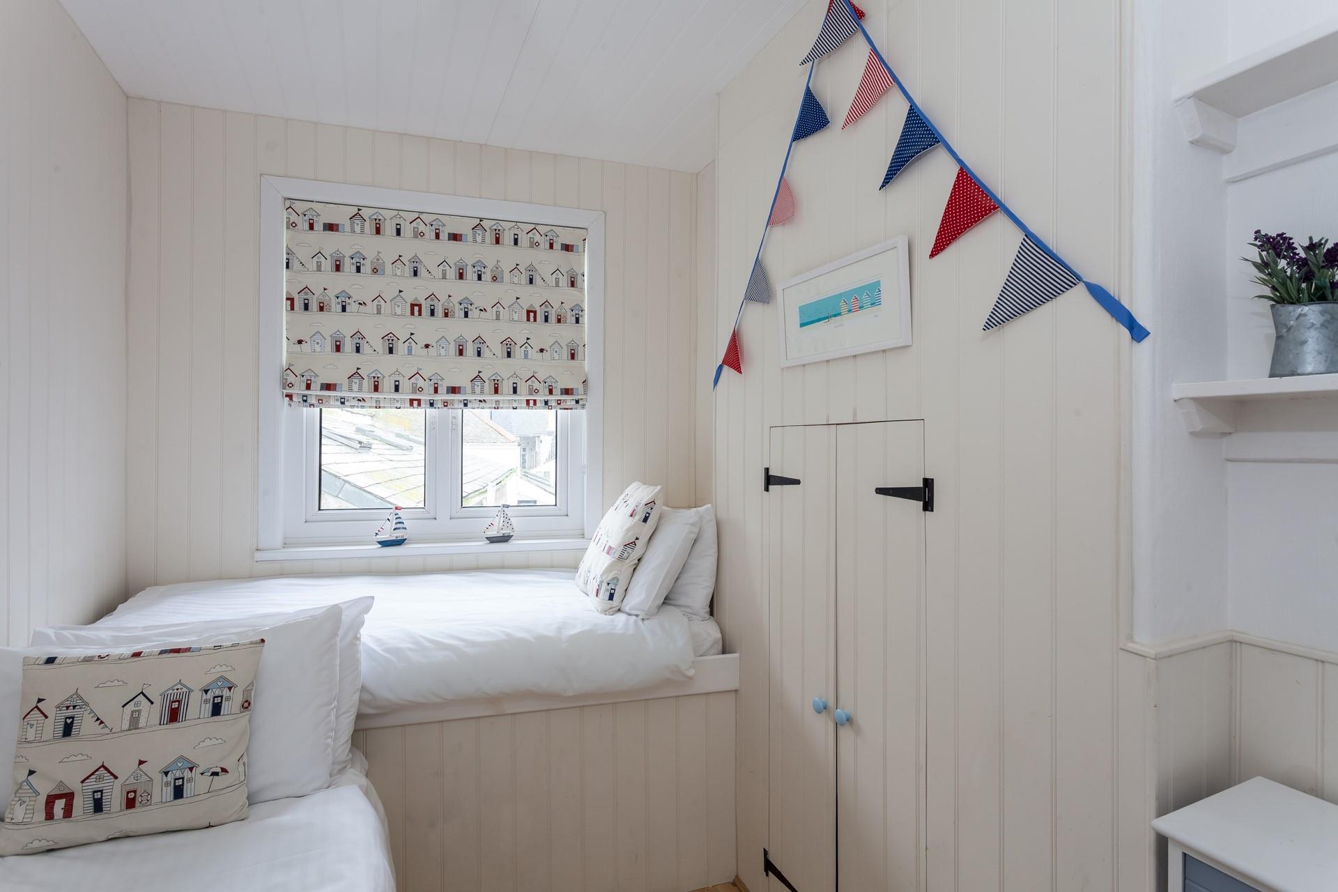 The kids will be exhausted from their days spent on the beach, put them to bed and enjoy a glass of wine on the balcony.