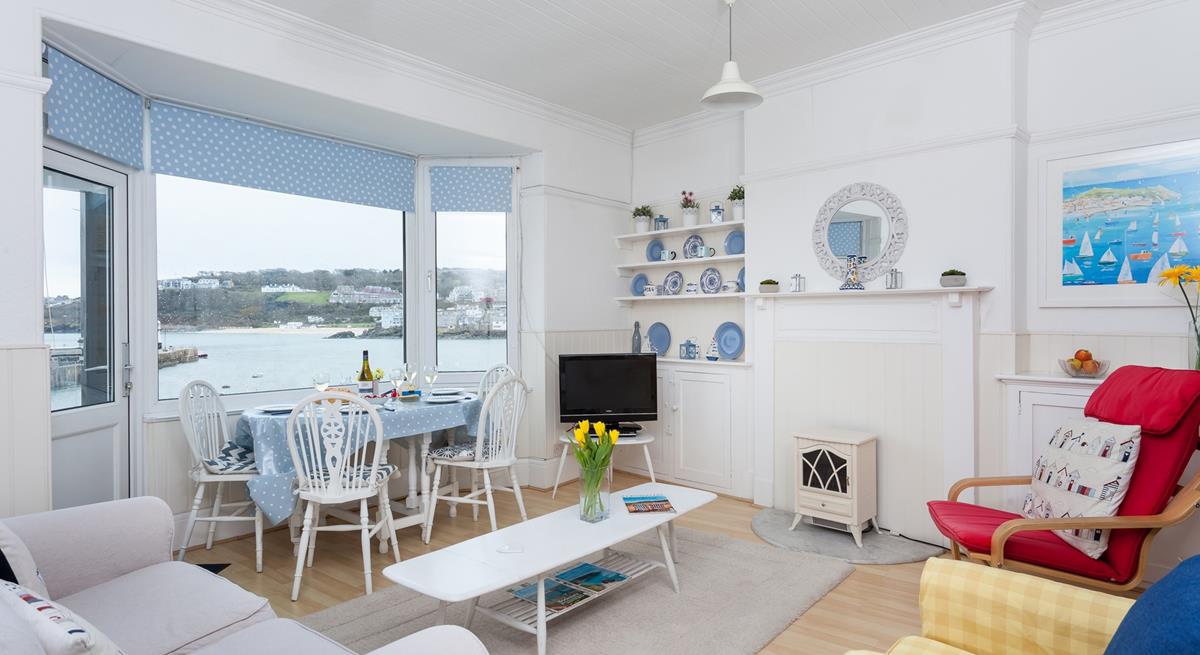 Enjoy breakfast with a view staring out at the boats bobbing in the harbour.