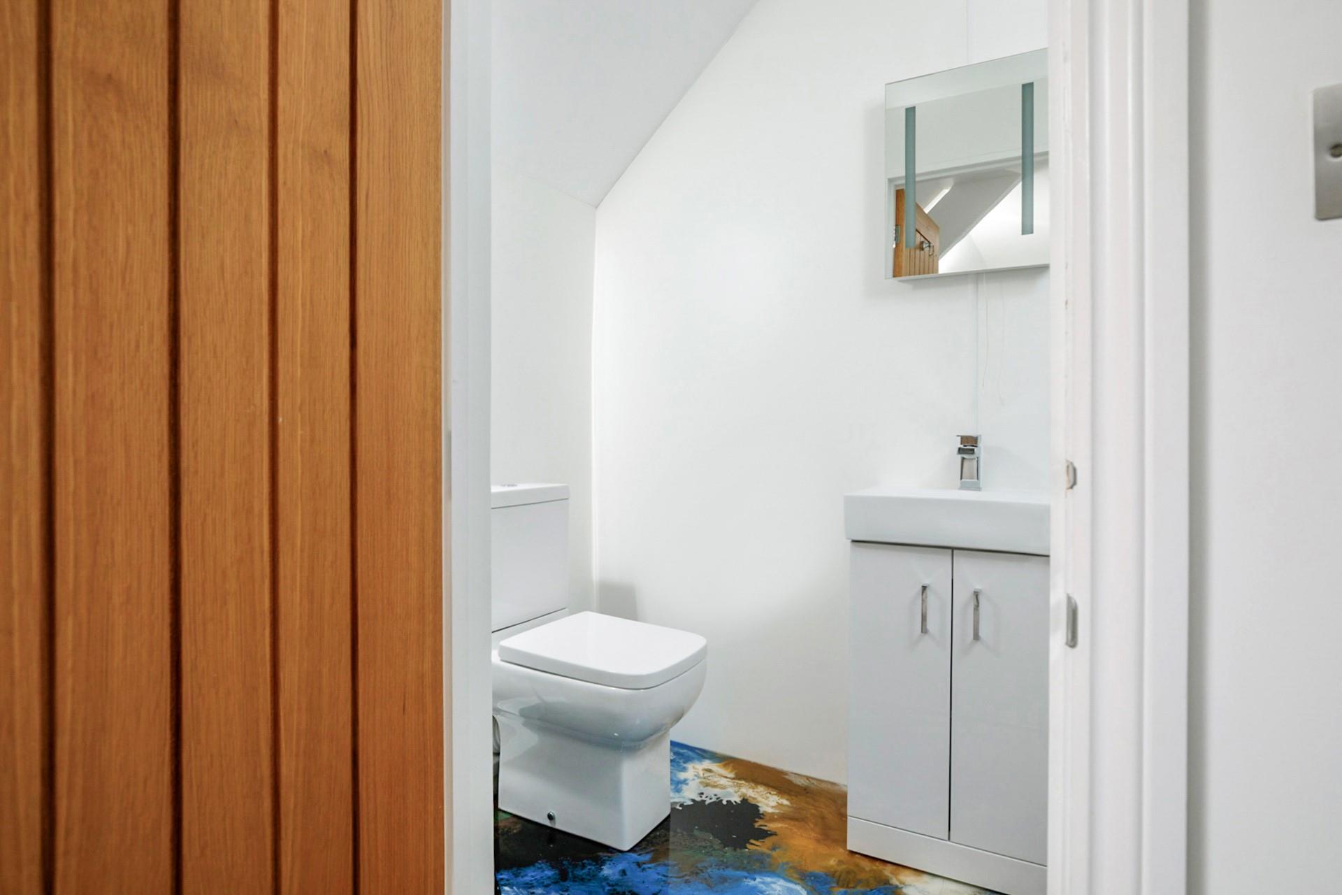The en suite is the perfect space to get ready each day.