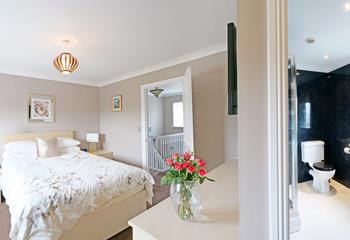 The double bedroom benefits from an ensuite shower room. 