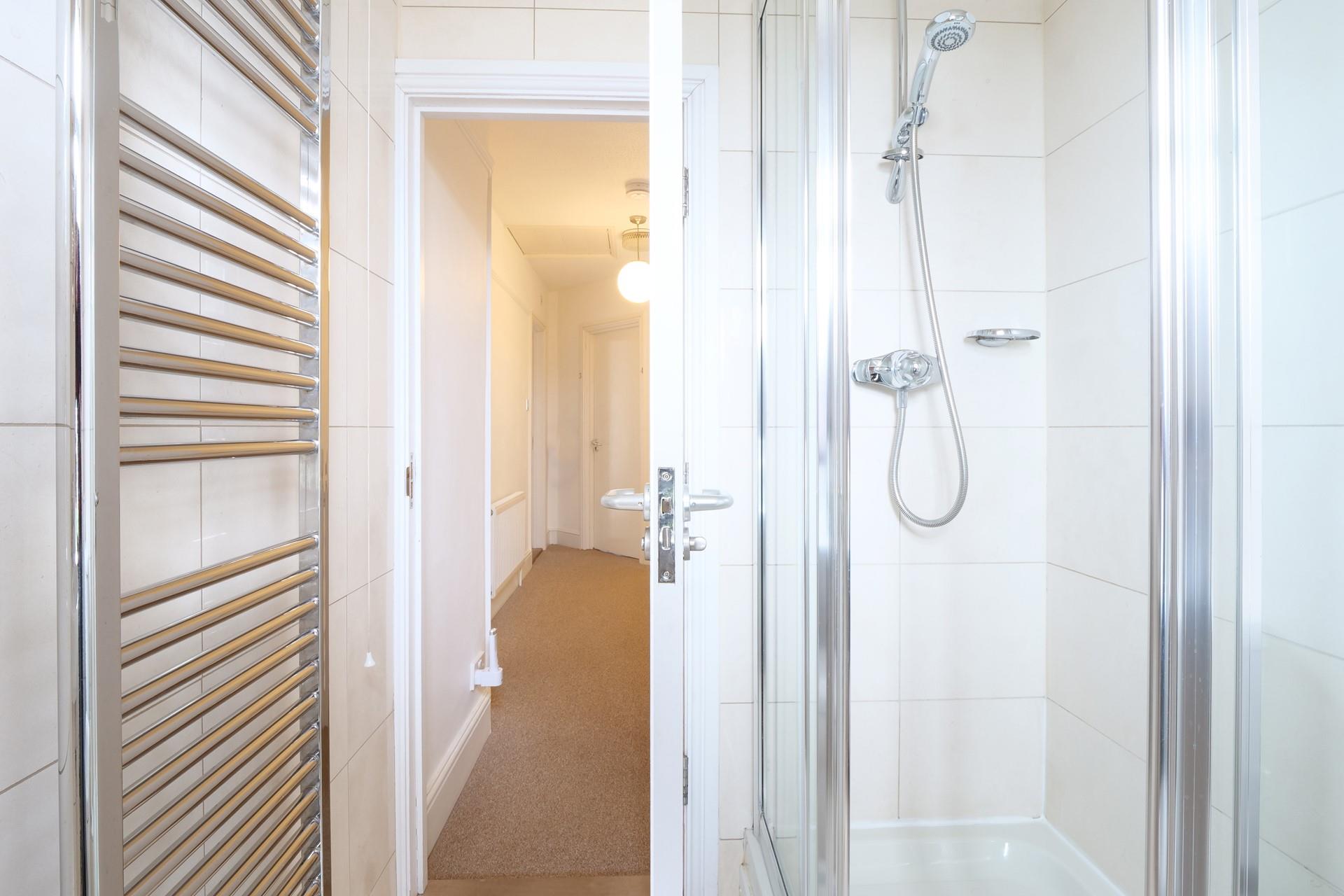 Wash off sandy toes after a day on the beach.