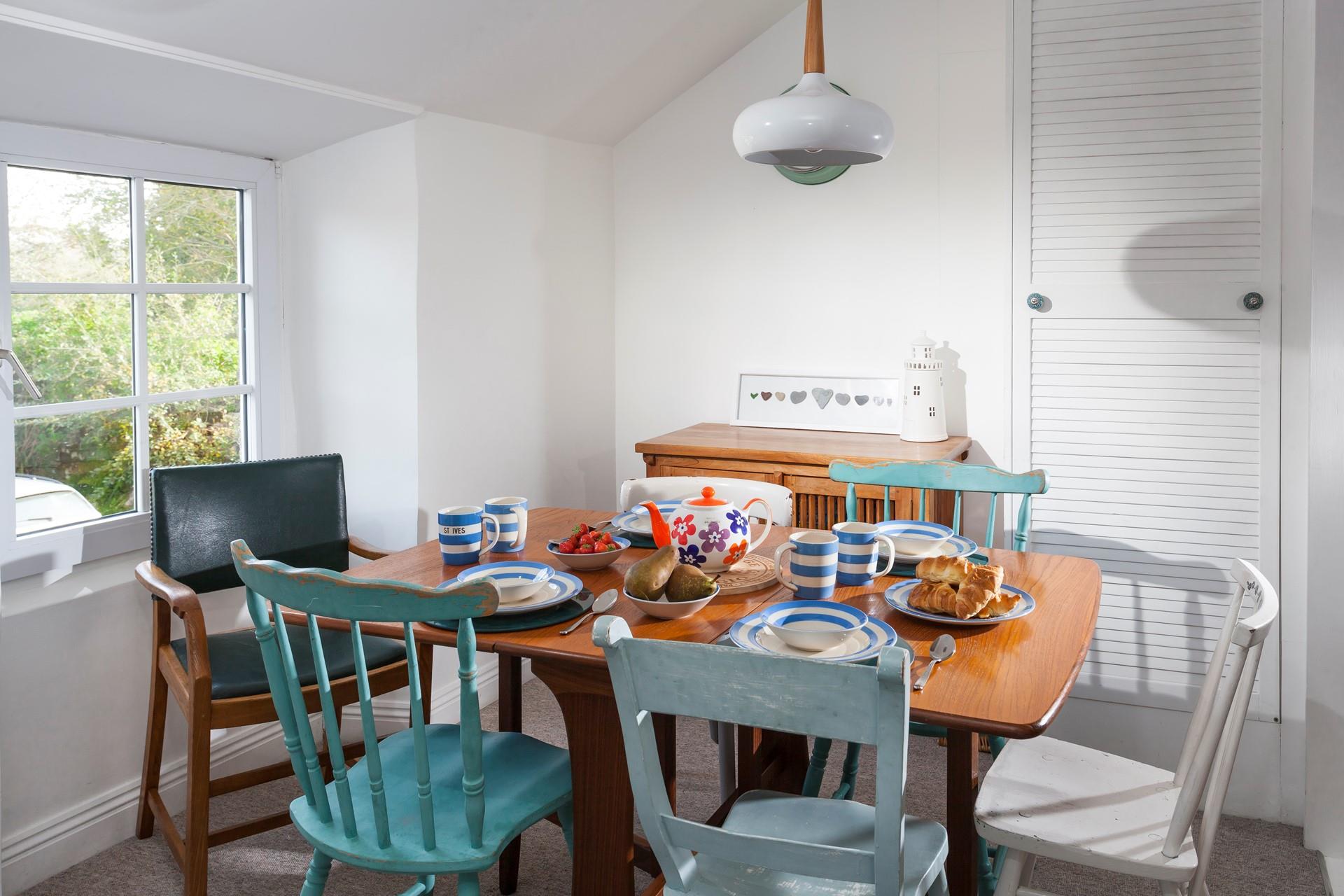 Gather the family around the table at meal times.