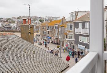 Take in the sights of St Ives, from the quaint buildings to the cobbled streets. 