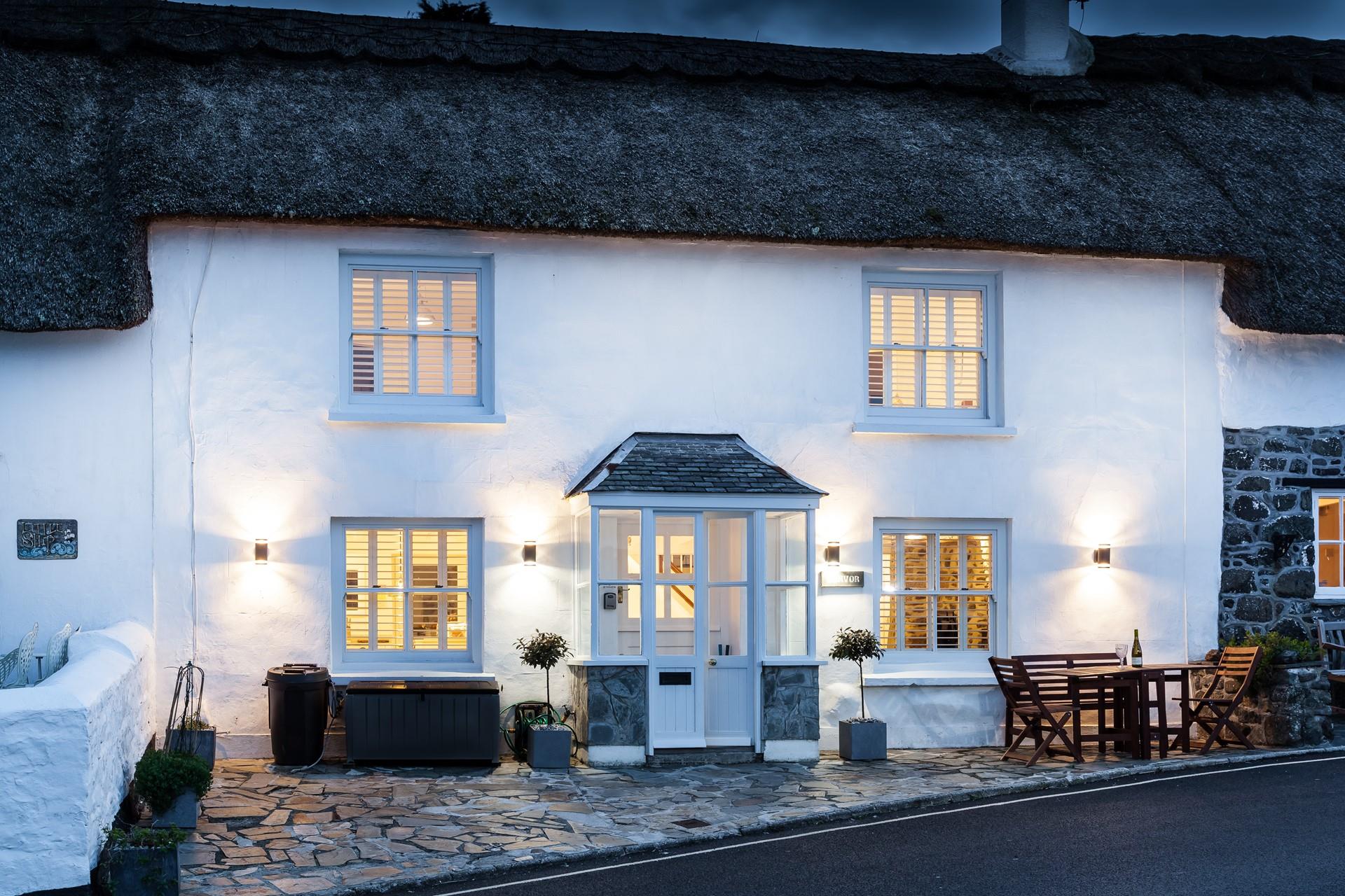 Underfloor heating throughout the property will keep you warm and cosy on those chilly evenings.