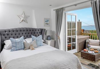 Imagine waking up each morning of your holiday to the far-reaching views across Carbis Bay