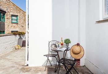 This corner is a lovely spot to tuck yourself away with a good book and nothing on the agenda but blissful relaxation. 