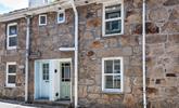 The cottage is bursting with character and is ideally positioned to explore St Ives. - Thumbnail Image
