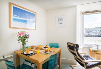 Whatever you prefer for breakfast, you can enjoy it with vast sea views.