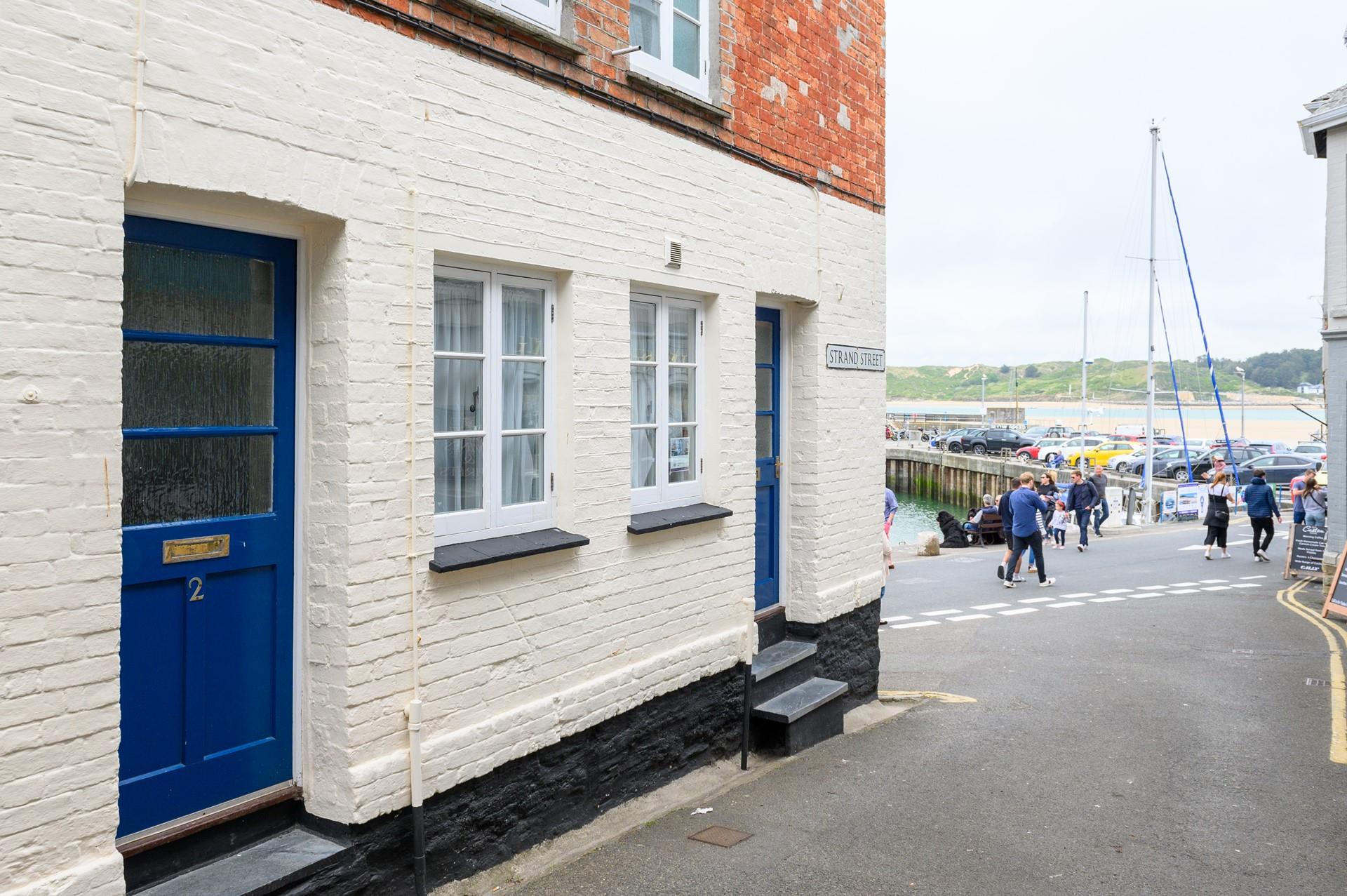 Apartment 1, The Strand, Padstow Aspects Holidays