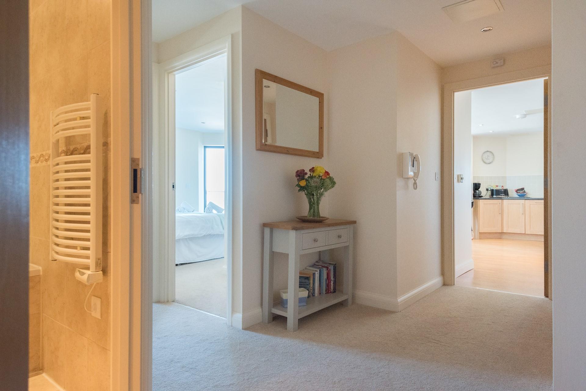 This fantastic apartment benefits from underfloor heating. 