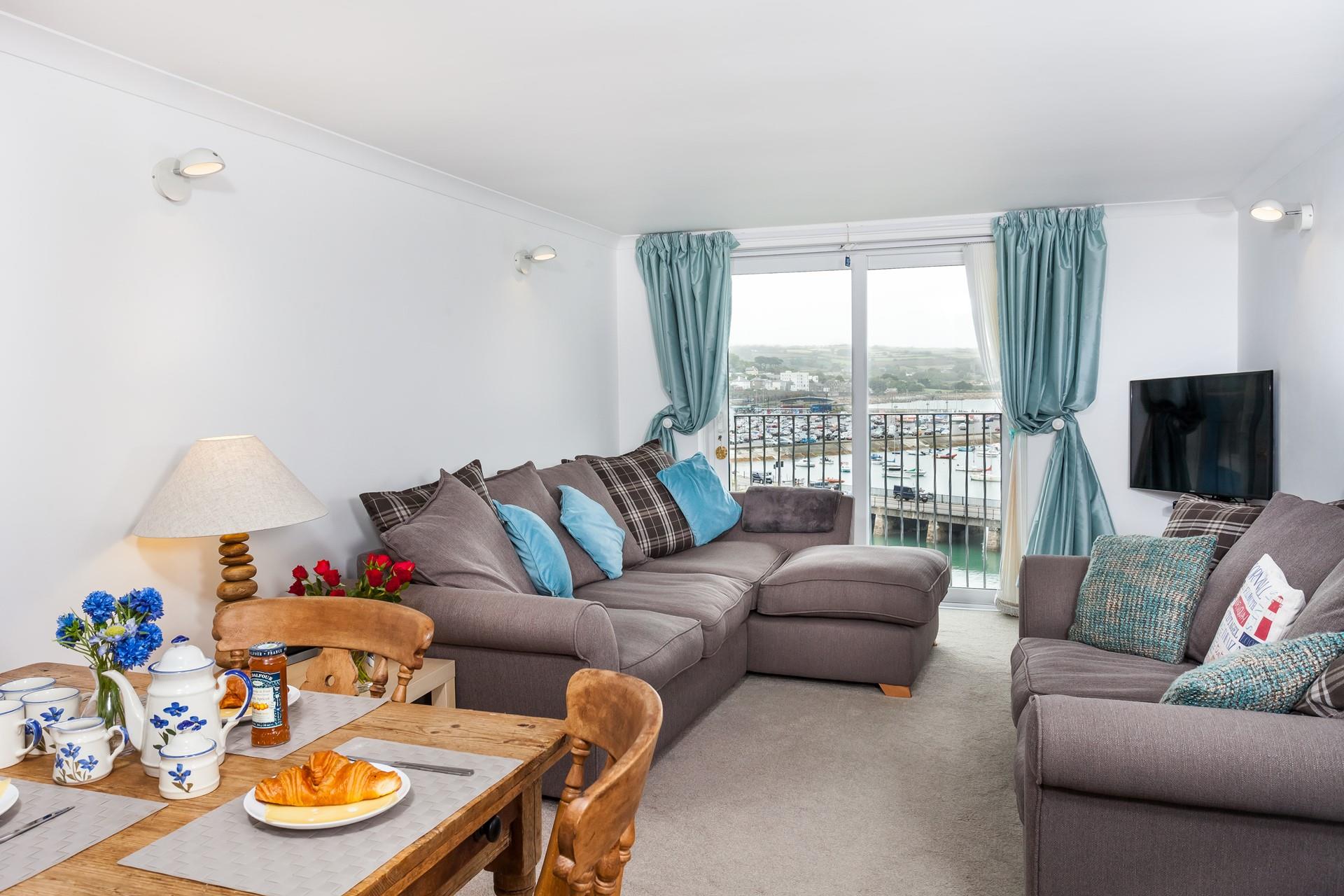 Sea and Sky, Penzance Aspects Holidays