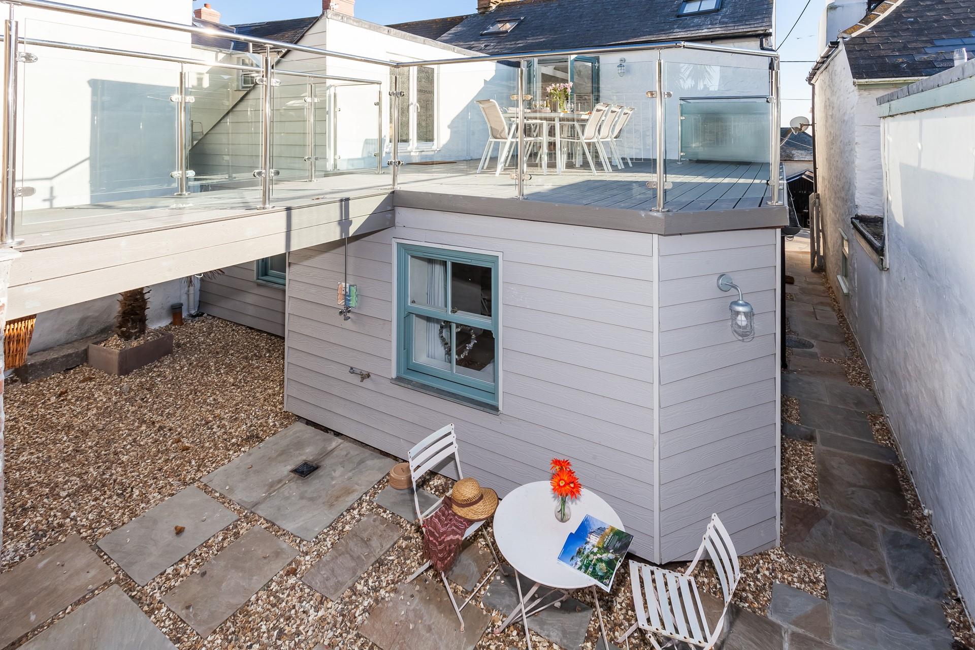 Rock House, Porthleven Aspects Holidays