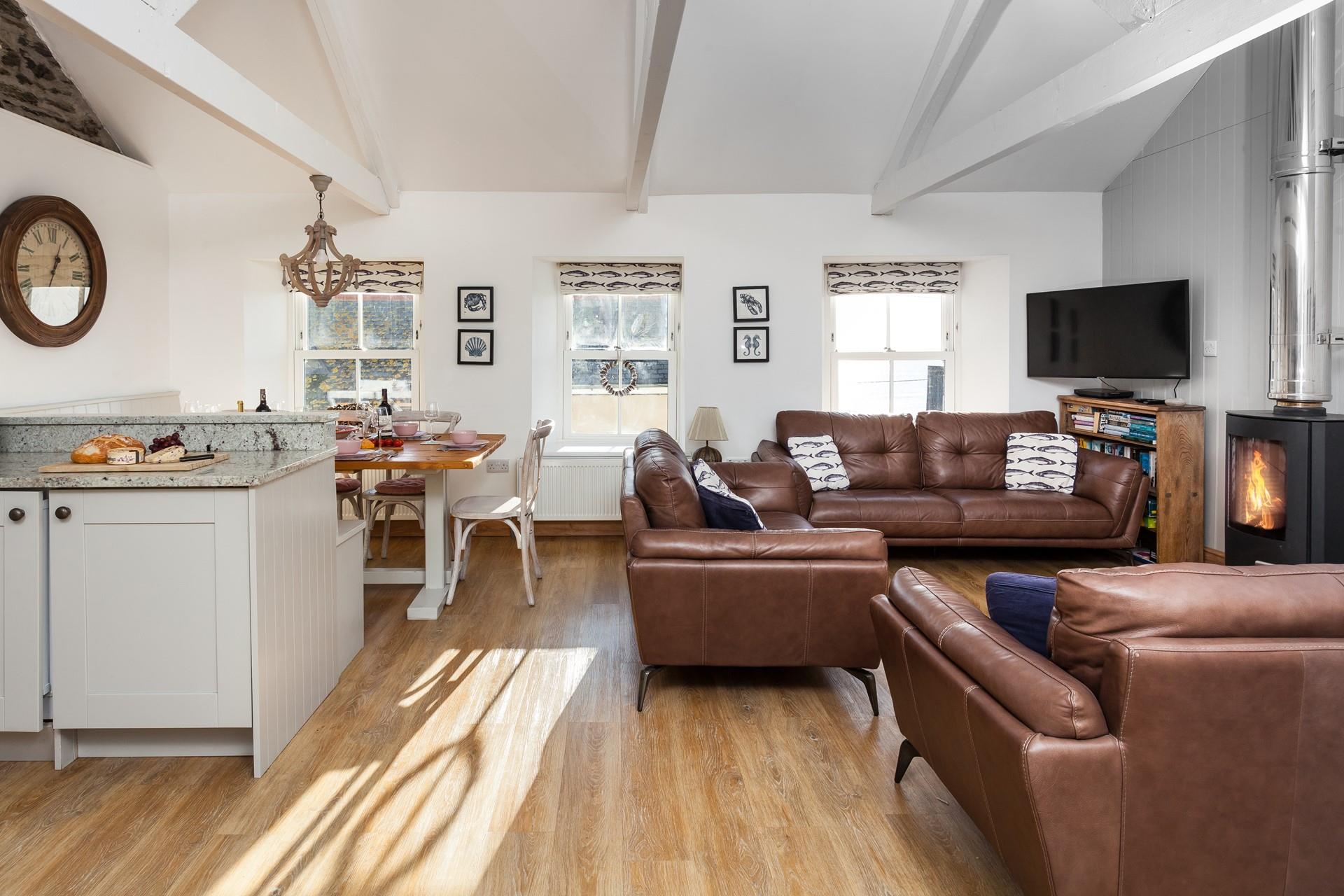 Rock House, Porthleven Aspects Holidays