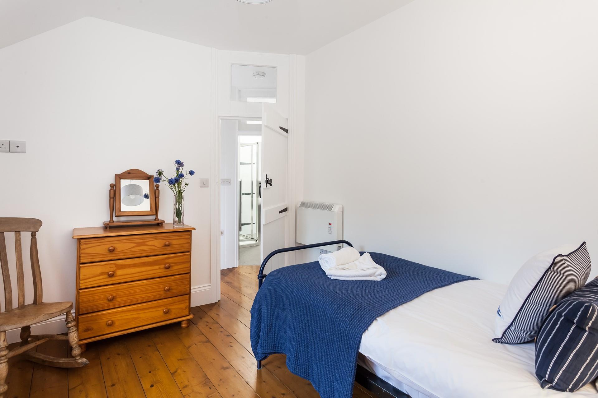 Wake up and decide on the day's plans over a morning cuppa.