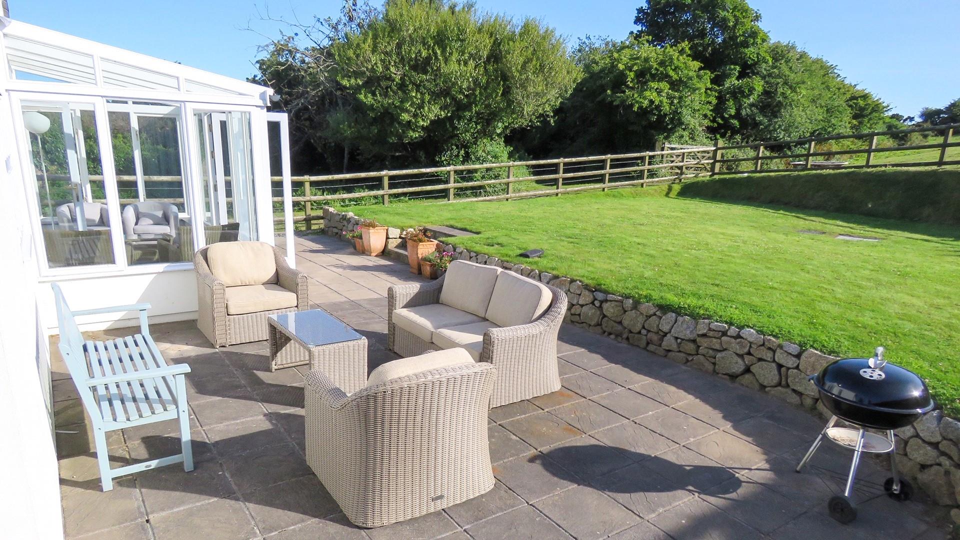 Spend lazy afternoons in the garden with a picnic and a good book!