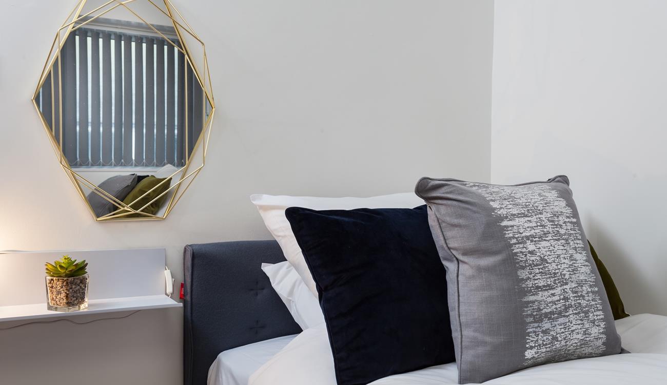 Wake up refreshed after a relaxing night's sleep.