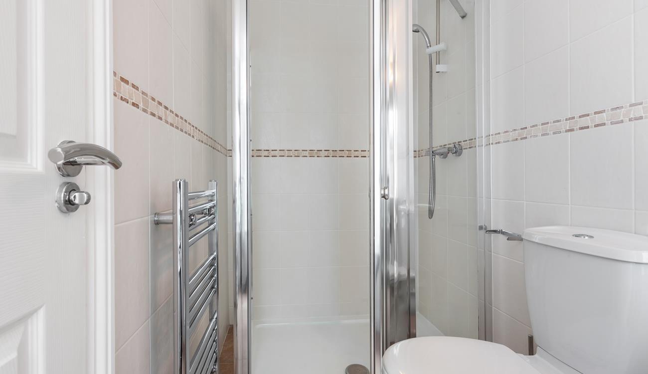 Rinse off the sea salt from your surfing lesson, boat trip or coastal walk in the lovely en suite shower room. 