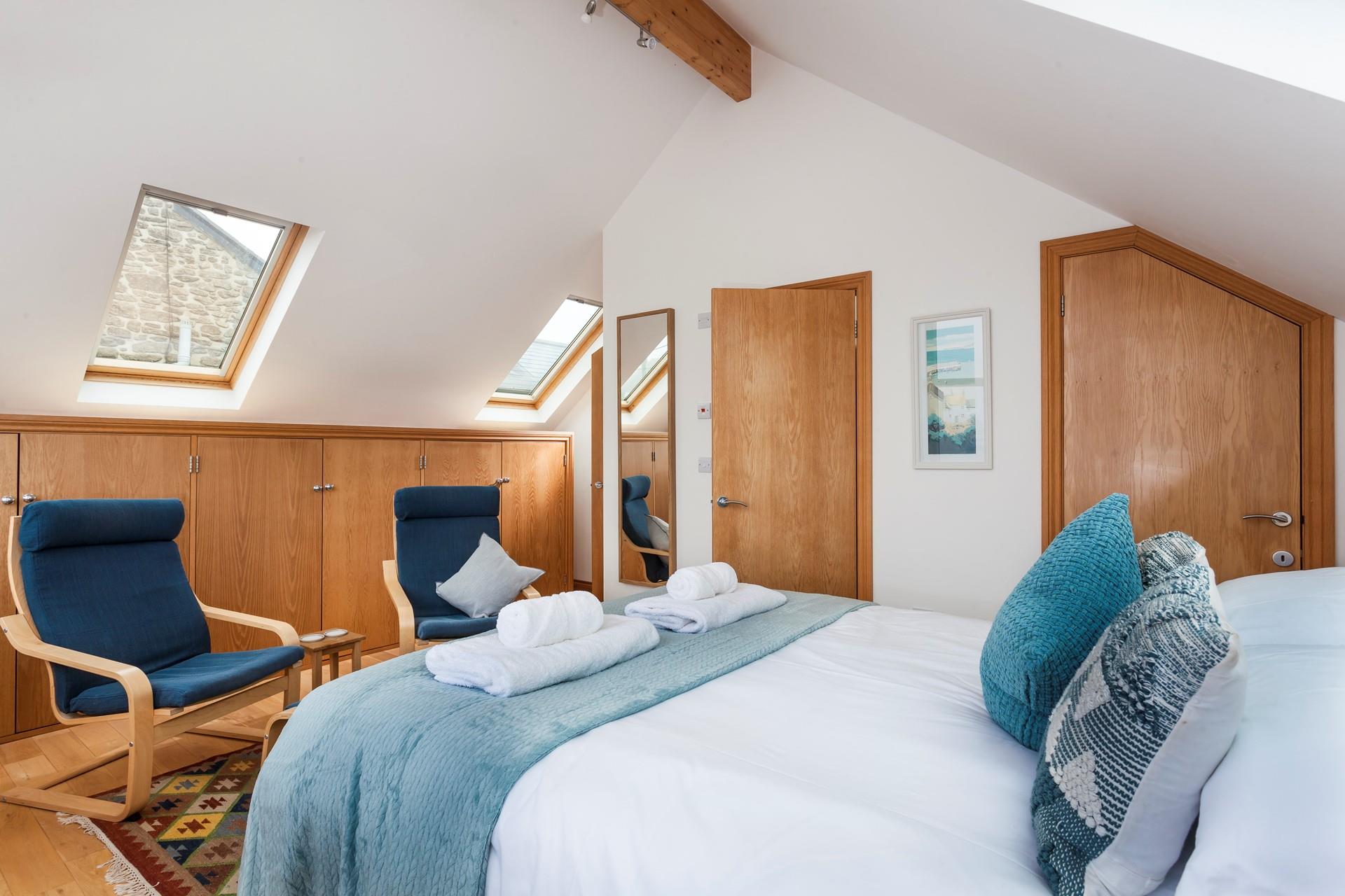 With plenty of storage space, you can unpack your belongings and truly make yourself at home at The Old Forge. 