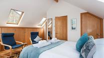 With plenty of storage space, you can unpack your belongings and truly make yourself at home at The Old Forge. 