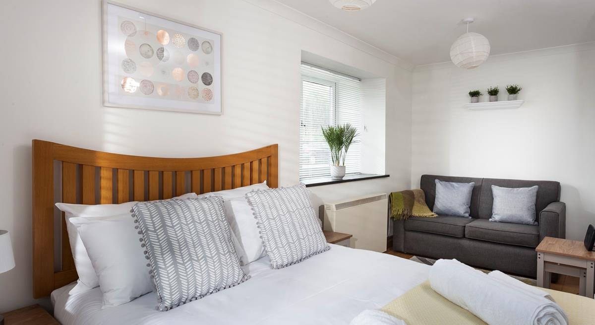 Beautifully finished with stylish furniture, soft furnishings and plants, guests can be sure to have a relaxing stay here. 