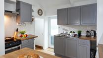 With countryside vibes, the kitchen is perfect for cooking up some Cornish treats. 