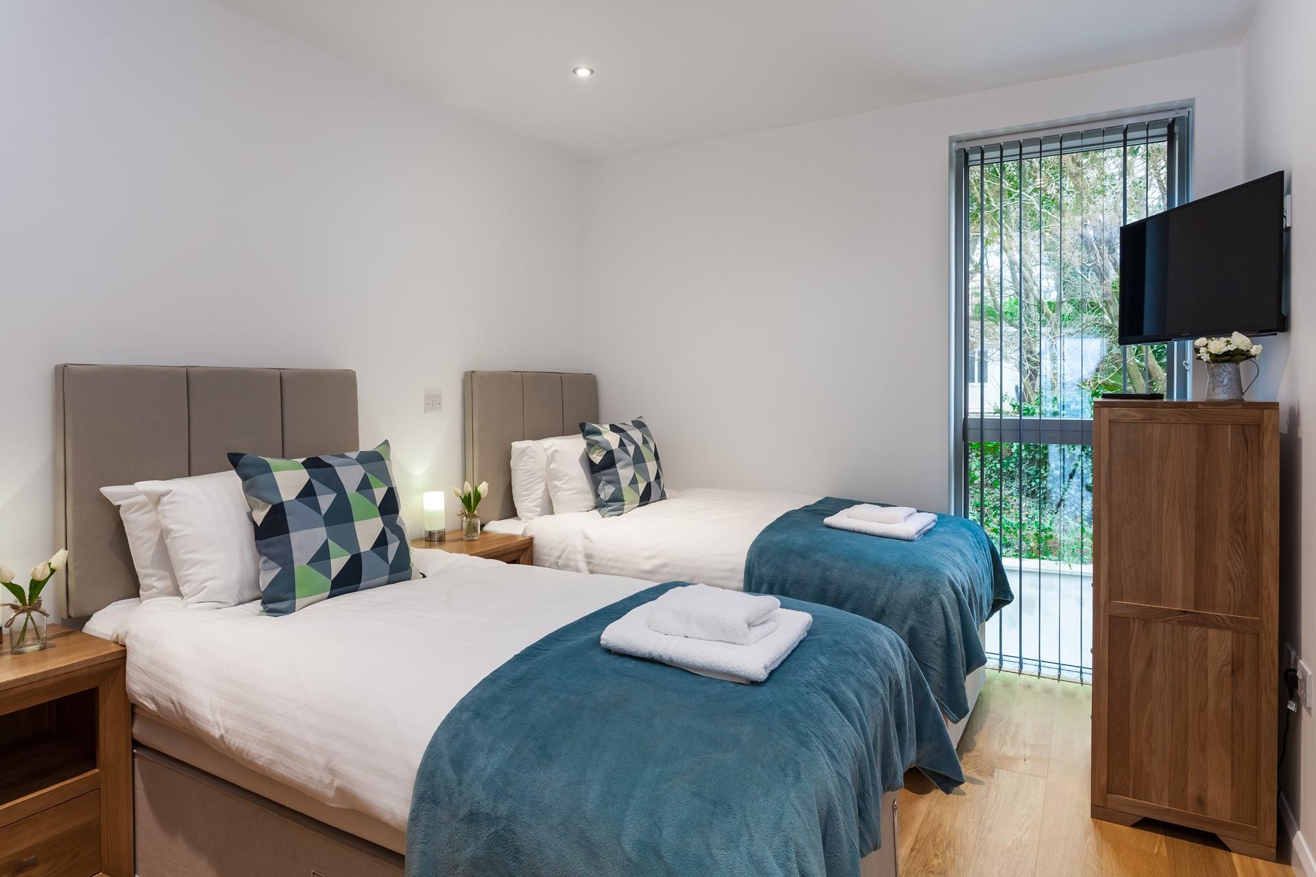 In the evenings wander down to the cobbled streets of St Ives and treat yourself to dinner out.