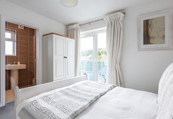 Step out of bed and wake up to sunshine and sea views.