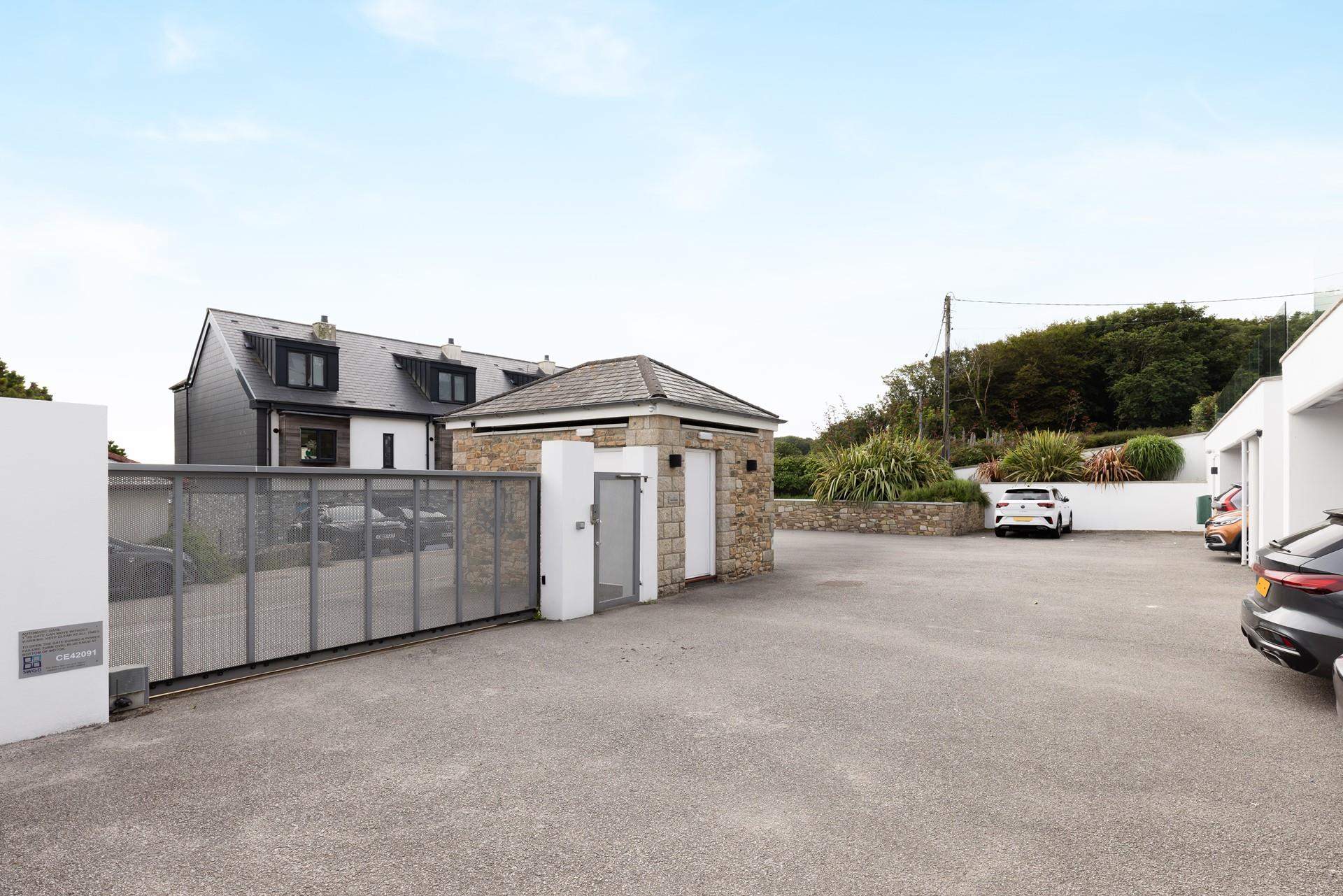 The private car park means you can explore with ease!