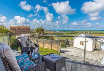 Be mesmerised by the far-reaching views that can be enjoyed from the balcony.