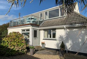Leave your troubles at the door as you arrive at Seascape House.