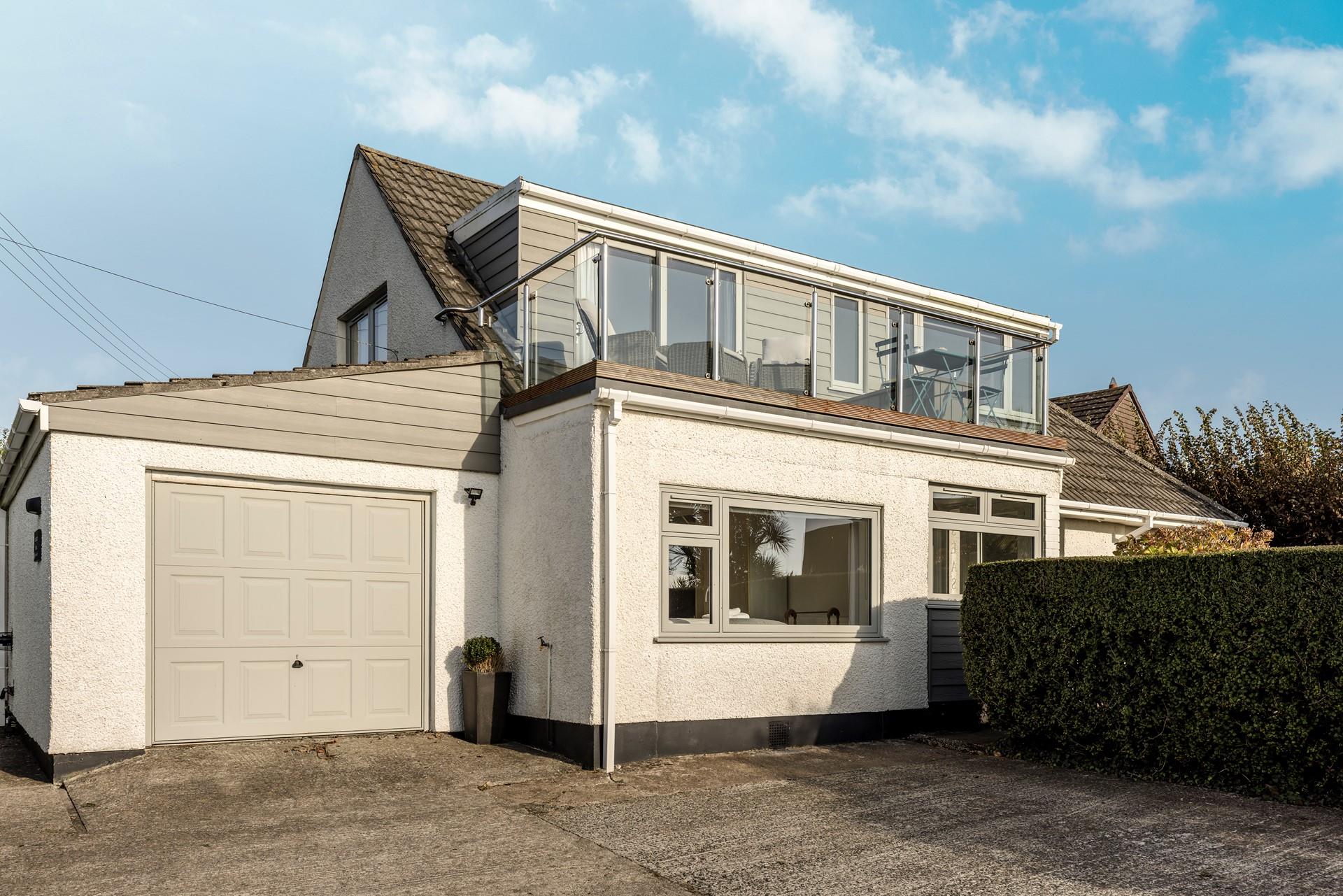 Leave your troubles at the door as you arrive at Seascape House.