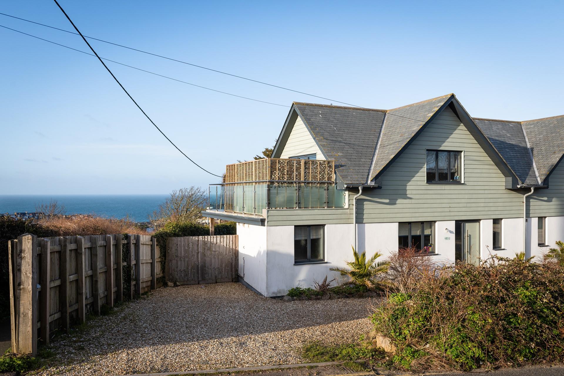 You will forget the stresses of daily life as soon as you stare out at the sea.