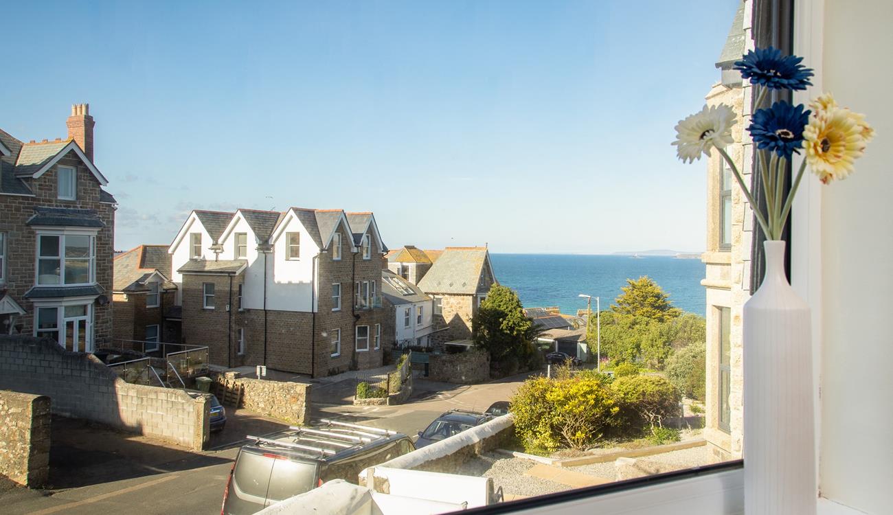 Enjoy the beautiful sea view from the sitting room.