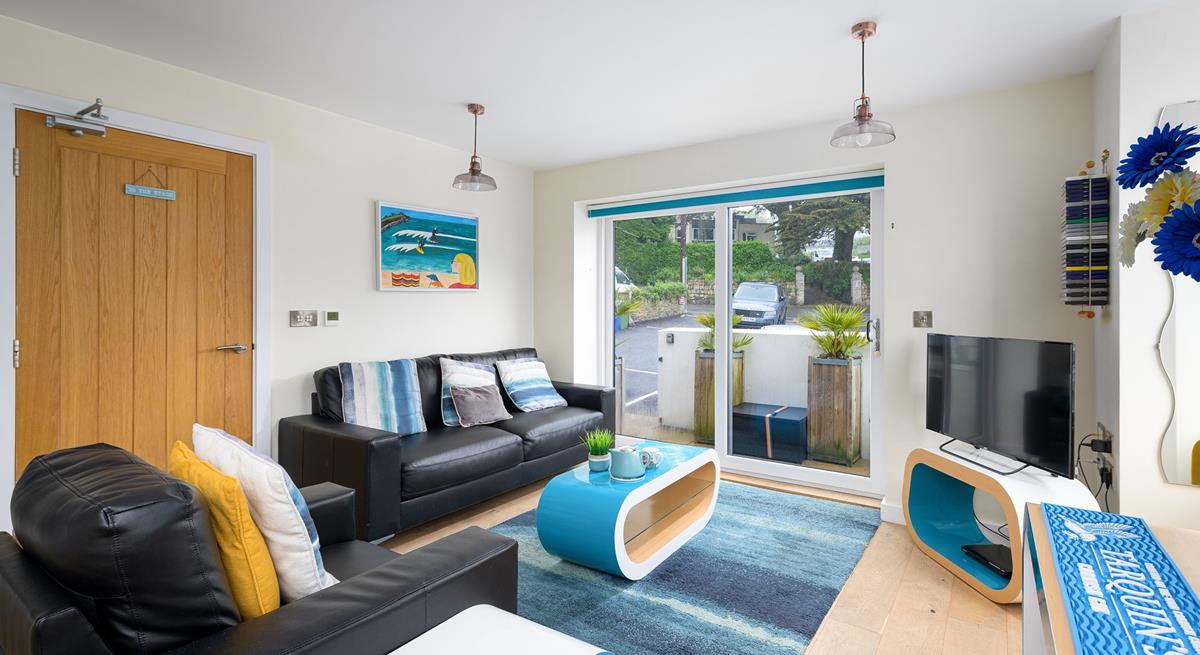 Slide open the patio doors and let the warm morning breeze in while you sip a coffee.